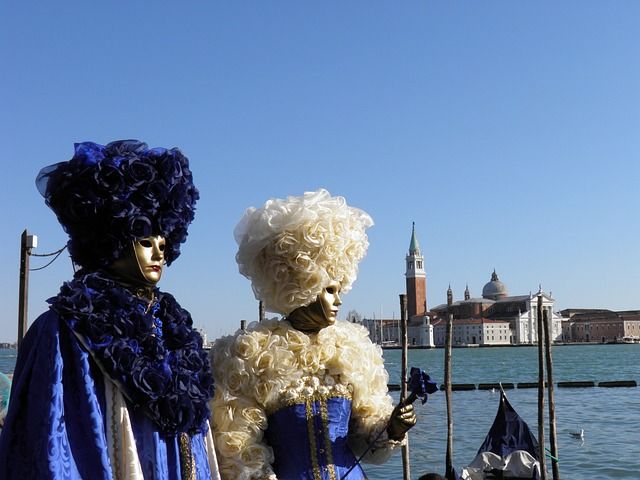 attività da fare a carnevale - https://pixabay.com/it/photos/venezia-italia-carnevale-maschera-1246741/