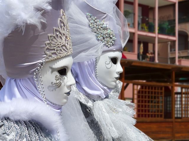 cosa fare durante carnevale venezia - https://pixabay.com/it/photos/maschera-di-venezia-carnevale-1803639/